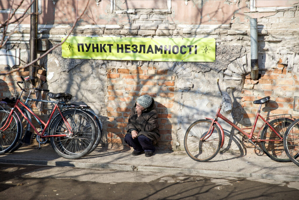 Нова техніка – нові можливості: як камери від НСЖУ допомагають українським фотожурналістам документувати війну 33