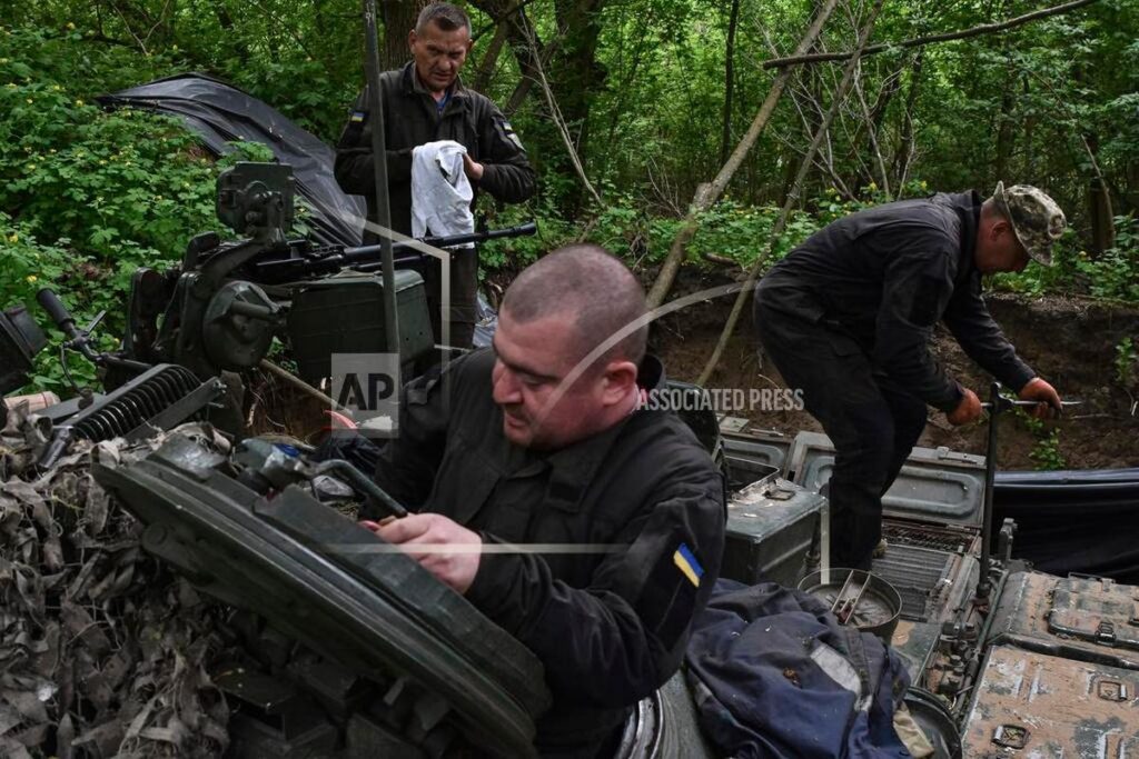 «Показуючи світові війну, вірю, що завдяки цьому зла у світі стане менше», – фотожурналіст Андрій Андрієнко 15