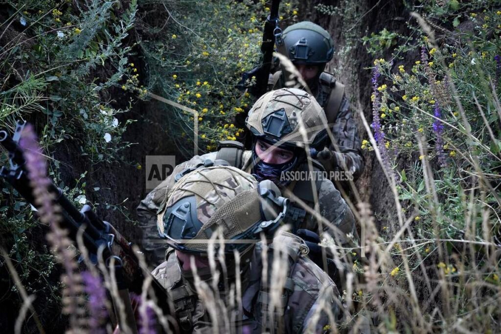 «Показуючи світові війну, вірю, що завдяки цьому зла у світі стане менше», – фотожурналіст Андрій Андрієнко 13