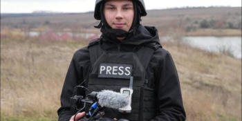 Журналіст «Ґвара Медіа» потрапив під обстріл на Харківщині