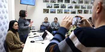 Цивільні особи у російській неволі: медійники Дніпропетровщини училися коректно висвітлювати чутливу тему 25 Цивільні особи у російській неволі: медійники Дніпропетровщини училися коректно висвітлювати чутливу тему
