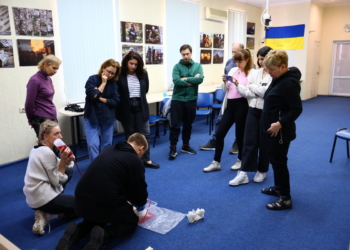 Як допомогти при кровотечі: команда НСЖУ пройшла курс з надання першої домедичної допомоги