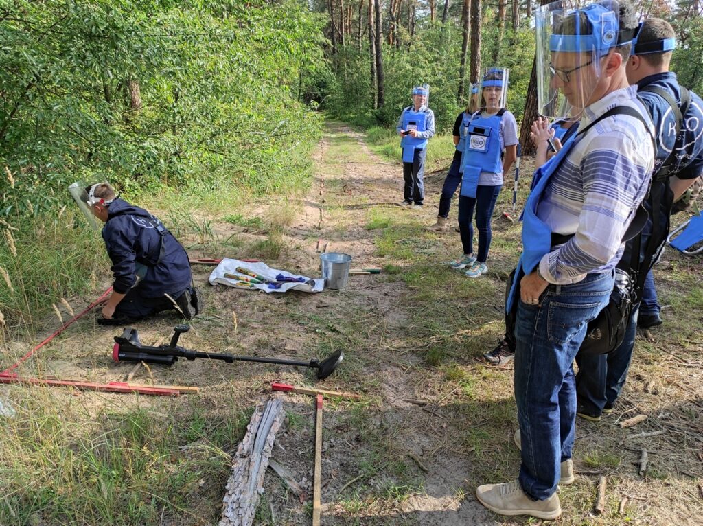 «Ми ризикуємо лише коли по-іншому не можна»: як команда «Daily Mail» висвітлює війну в Україні 5