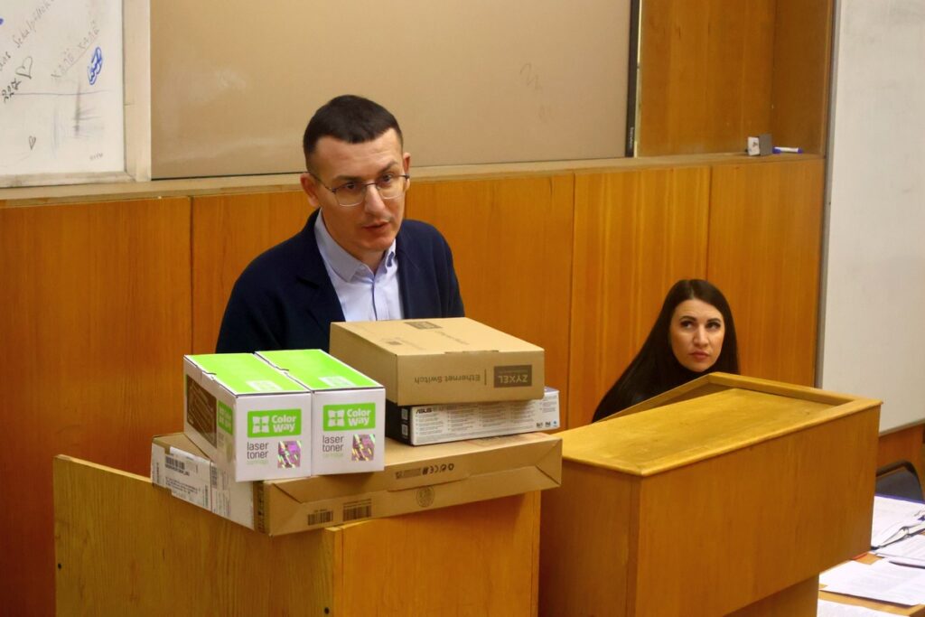 Технічну допомогу Інституту журналістики, який постраждав від російських ударів, надала НСЖУ