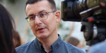 «Журналісти України — голоси захисту й пошуку справедливості», – Сергій Томіленко до Дня працівників радіо, телебачення та зв’язку 22 «Журналісти України — голоси захисту й пошуку справедливості», – Сергій Томіленко до Дня працівників радіо, телебачення та зв’язку