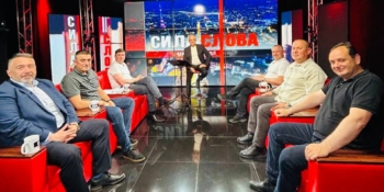 На Прикарпатті запустили проєкт «Сила слова» для діалогу молоді з владою