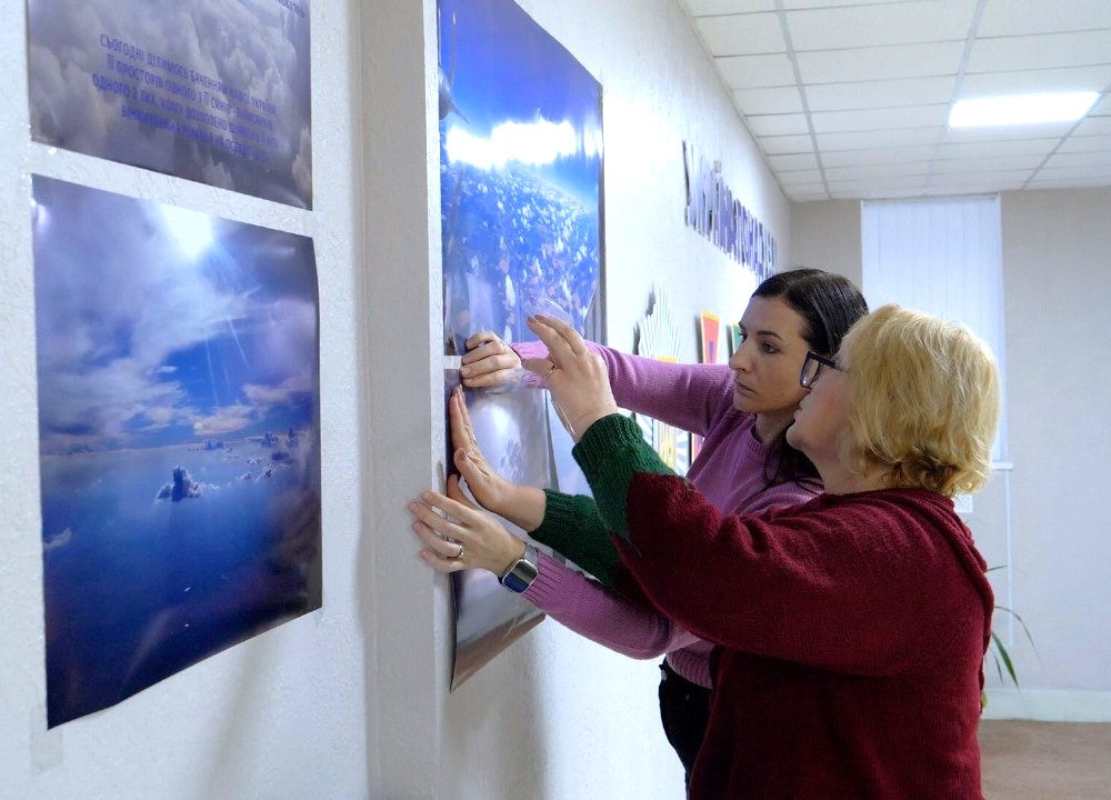 Небесною красою України ділиться військовий пілот: задум сина допомогла здійснити його мати-журналістка 5