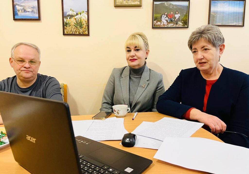 Пленум Івано-Франківської обласної спілки журналістів: схвалено спільне звернення до депутатів обласної ради щодо підтримки діяльності медіа