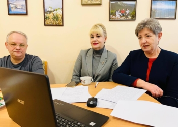 Пленум Івано-Франківської обласної спілки журналістів: схвалено спільне звернення до депутатів обласної ради щодо підтримки діяльності медіа 2 Пленум Івано-Франківської обласної спілки журналістів: схвалено спільне звернення до депутатів обласної ради щодо підтримки діяльності медіа