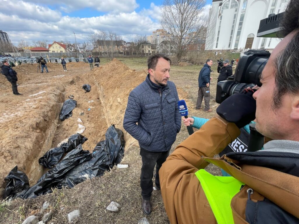 Локальний продюсер для іноземних воєнкорів Андрій Коваленко: «Поблизу Роботиного ми йшли 8 км уночі мінними полями» 1