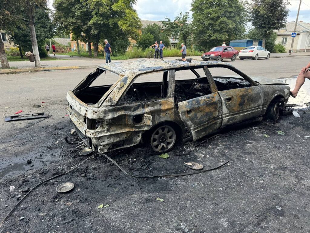 «У містах і селах, де ніколи не було обстрілів, тепер десятки загиблих», – про роботу на сумському прикордонні розповів журналіст Олександр Соломко 5