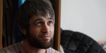 До «злісного порушника режиму» Сейрана Салієва застосували «безрозмірне» покарання. І приховують це від сім’ї 23 До «злісного порушника режиму» Сейрана Салієва застосували «безрозмірне» покарання. І приховують це від сім’ї