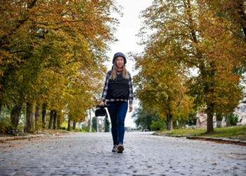 Телеоператорка із Запоріжжя Дар’я Зирянова: «Від вигоряння рятують прогулянки із собакою та подорожі мотоциклом» 21 Телеоператорка із Запоріжжя Дар’я Зирянова: «Від вигоряння рятують прогулянки із собакою та подорожі мотоциклом»