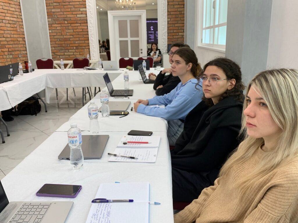 Стажери у редакції «Суспільне Вінниця» висвітлювали історії героїв війни