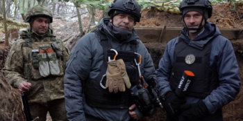 Зайти і вийти живим: як змінюється робота воєнкорів на третій рік повномасштабного вторгнення 21 Зайти і вийти живим: як змінюється робота воєнкорів на третій рік повномасштабного вторгнення