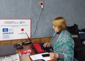 Відчувається творча атмосфера: один день у коворкінгу Запорізького центру журналістської солідарності НСЖУ