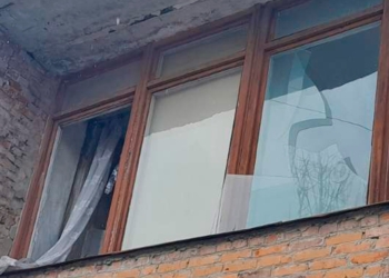 На Сумщині внаслідок падіння російського дрона постраждала редакція газети