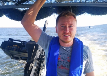 «Молюся і знаю – все буде добре»: історія українського медіапродюсера, який показує світові війну в Україні