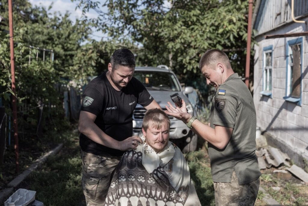 «Молюся і знаю – все буде добре»: історія українського медіапродюсера, який показує світові війну в Україні 2