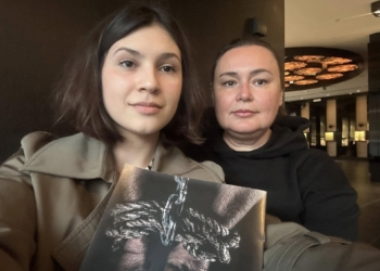 «Люди в полоні тримаються надією, що ми будемо за них боротися», – дружина полоненого журналіста Сергія Цигіпи Олена