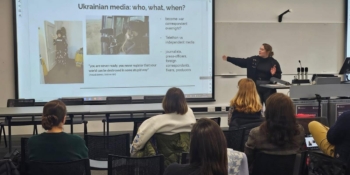 У Школі мистецтв університету міста Ліверпуль пройшла дискусія «Медіа та війна в Україні»