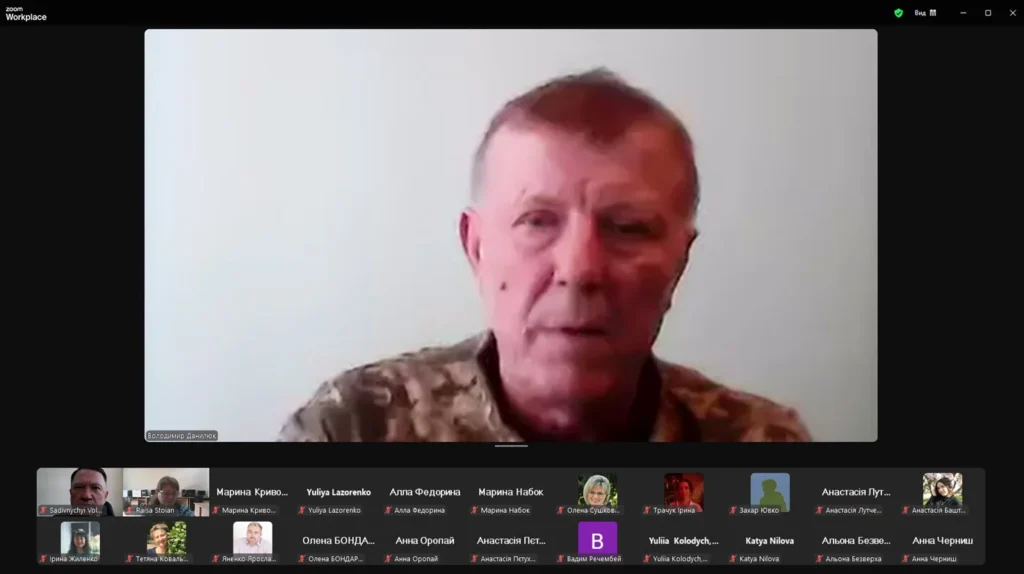 Журналістика на війні: виклики, стандарти та поради від військового журналіста