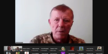 Журналістика на війні: виклики, стандарти та поради від військового журналіста