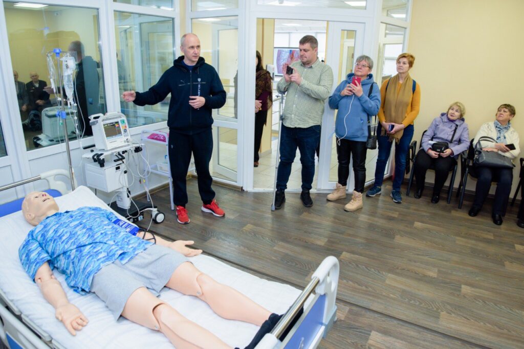 Тренінг як виклик: запорізькі журналісти взяли участь у симуляційному навчанні з домедичної допомоги