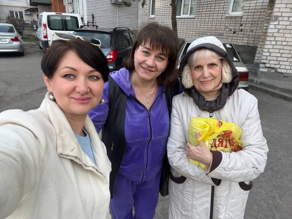 «Підтримка журналістської спільноти важлива», – журналісти-переселенці отримали допомогу від НСЖУ