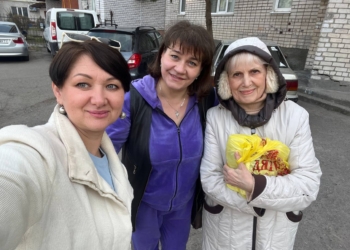 «Підтримка журналістської спільноти важлива», – журналісти-переселенці отримали допомогу від НСЖУ