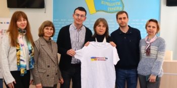 «Серіал благодійності»: українська письменниця з Лондона Анна Шевченко відвідала НСЖУ