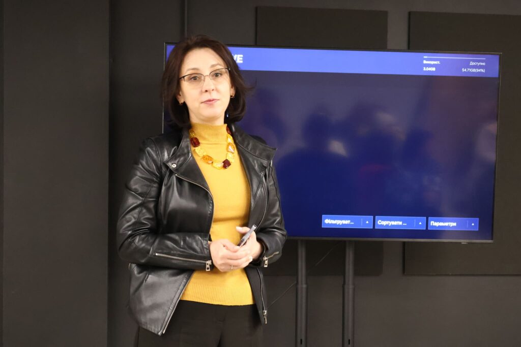 Свобода преси на прифронтових територіях: у Дніпрі презентували фільм про незламність українських журналістів 15