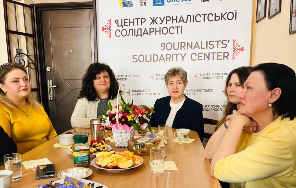 «Івано-Франківський Центр журналістської солідарності – це ще одна наша родина», – медійники-ВПО, які тимчасово живуть на Прикарпатті