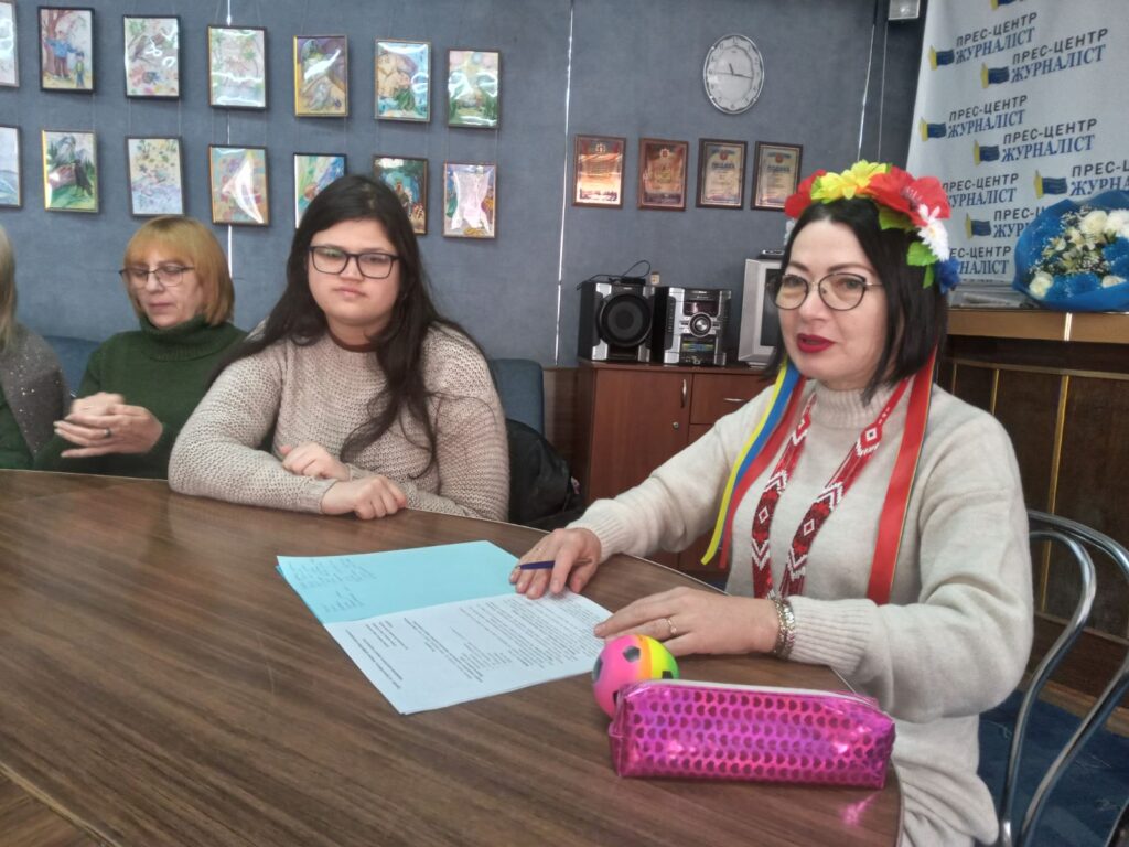 Якщо будеш в ресурсі – допоможеш оточуючим: психологічний тренінг у Запоріжжі