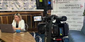 Коворкінг Запорізького Центрі журналістської солідарності: тут є все для комфортної роботи