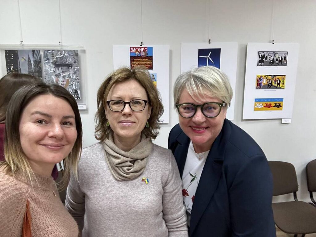 «Багато литовців не з розповідей, а особисто знають про те, що відбувається на фронті», – Ліна Кущ 20 «Багато литовців не з розповідей, а особисто знають про те, що відбувається на фронті», – Ліна Кущ 3