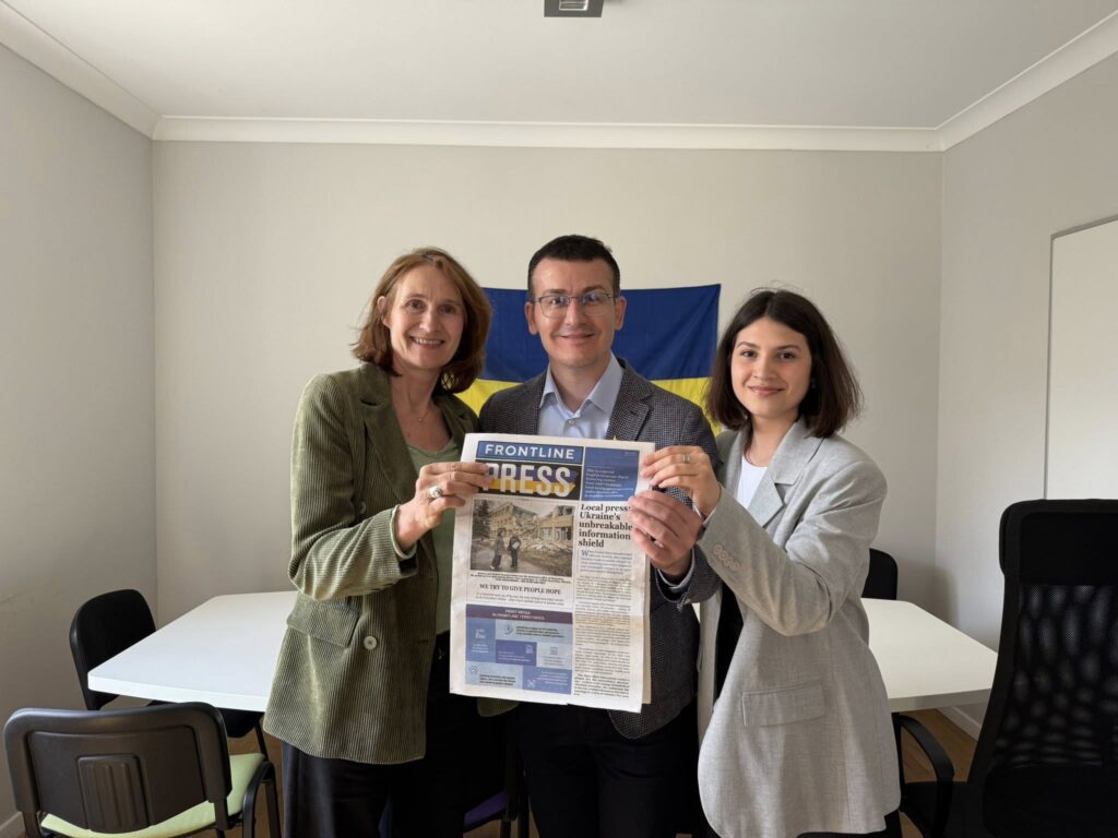 Прапор України в серці Брюсселя: Сергій Томіленко відвідав колег із Європейської федерації журналістів