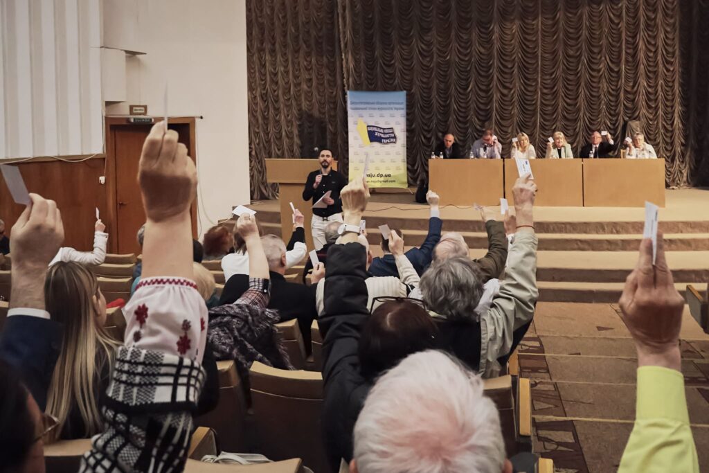 «Вся НСЖУ підтримує Дніпропетровську облорганізацію в боротьбі за Будинок журналіста!» – Сергій Томіленко 19 «Вся НСЖУ підтримує Дніпропетровську облорганізацію в боротьбі за Будинок журналіста!» – Сергій Томіленко 2