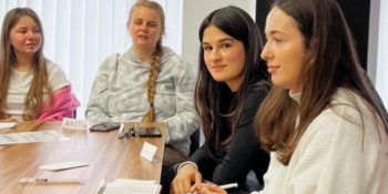 Як не втрапити до пропагандистської пастки: тренінг для медійників у Чернівцях