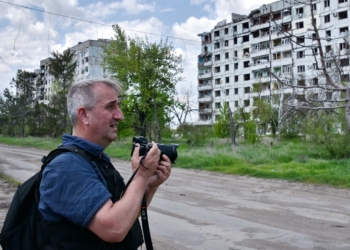 Французький фотожурналіст Фредерік Петрі документує реалії війни на Запоріжжі