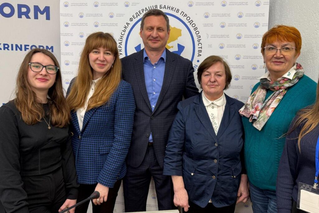 «Донорство їжі – сила, яка об’єднує бізнес, суспільство та державу»: відбулася пресконференція Української Федерації Банків Продовольства 21 «Донорство їжі – сила, яка об’єднує бізнес, суспільство та державу»: відбулася пресконференція Української Федерації Банків Продовольства 4