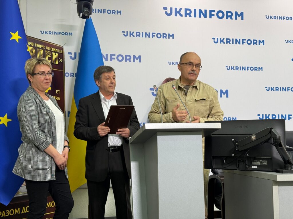 «Медаль або орден – це подяка, втілена в металі», – голова ВГО «Країна» Олександр Сопов 28 «Медаль або орден – це подяка, втілена в металі», – голова ВГО «Країна» Олександр Сопов 11