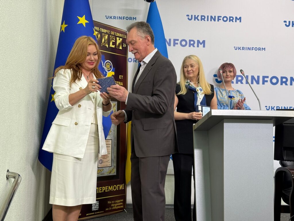 «Медаль або орден – це подяка, втілена в металі», – голова ВГО «Країна» Олександр Сопов 26 «Медаль або орден – це подяка, втілена в металі», – голова ВГО «Країна» Олександр Сопов 9