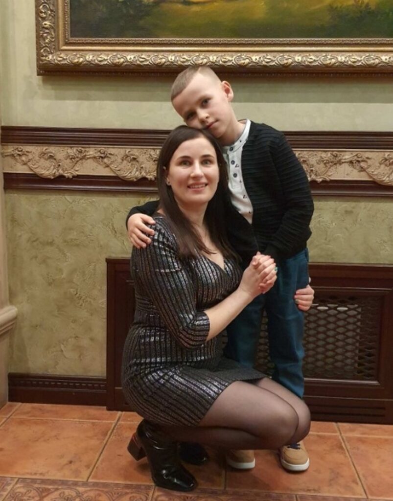 Редакторка газети з чернігівського прикордоння Олена Компанець вважає, що газетам потрібна термінова державна підтримка 18 Редакторка газети з чернігівського прикордоння Олена Компанець вважає, що газетам потрібна термінова державна підтримка 1