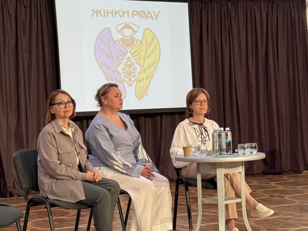 Чому мовчання не рятує: як журналісти допомагають цивільним полоненим