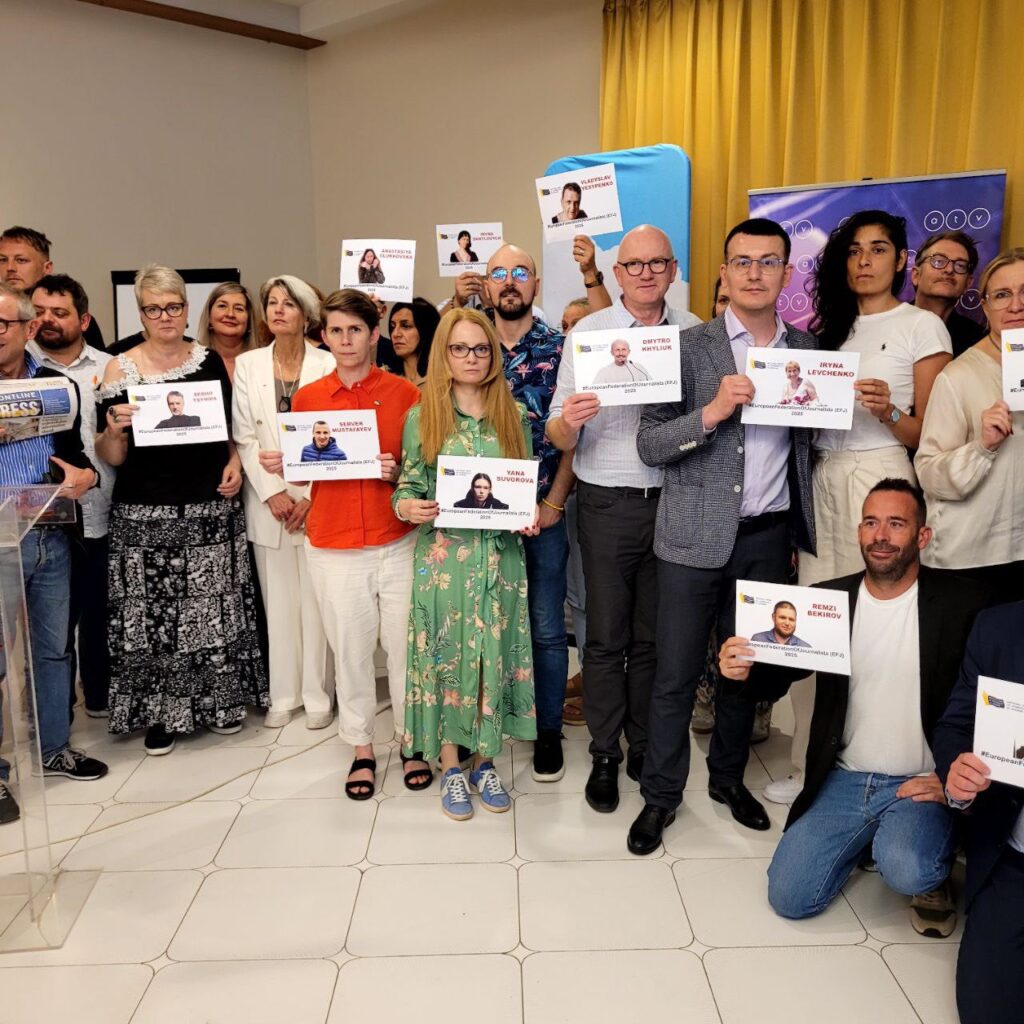 Європейська федерація журналістів вимагає справедливості у справі Вікторії Рощиної та звільнення полонених українських медійників 18 Європейська федерація журналістів вимагає справедливості у справі Вікторії Рощиної та звільнення полонених українських медійників 1