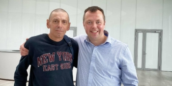 Білоруський журналіст Ігор Карней – на волі