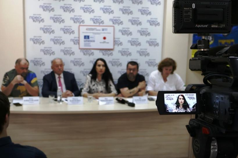 Творчість на передовій: у Дніпрі презентували проєкт «Воїни Світла: МИТЦІ» 20 Творчість на передовій: у Дніпрі презентували проєкт «Воїни Світла: МИТЦІ» 3
