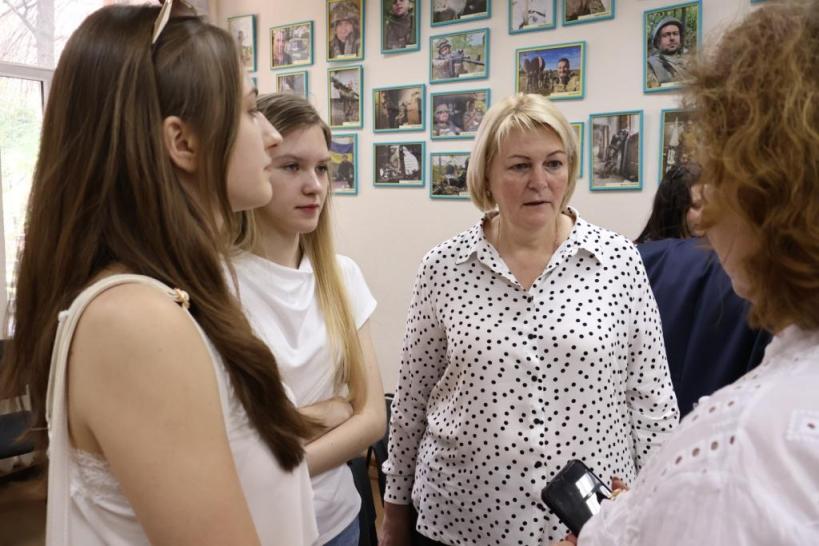 Творчість на передовій: у Дніпрі презентували проєкт «Воїни Світла: МИТЦІ» 25 Творчість на передовій: у Дніпрі презентували проєкт «Воїни Світла: МИТЦІ» 8