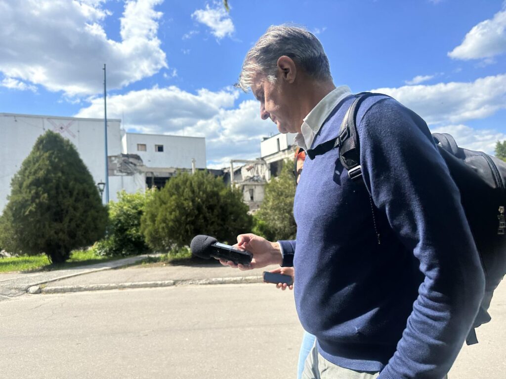 «Ваша допомога була неоціненною у проведенні інтерв’ю»: італійський журналіст розповів про те, як його підтримав Харківський Центр журналістської солідарності
